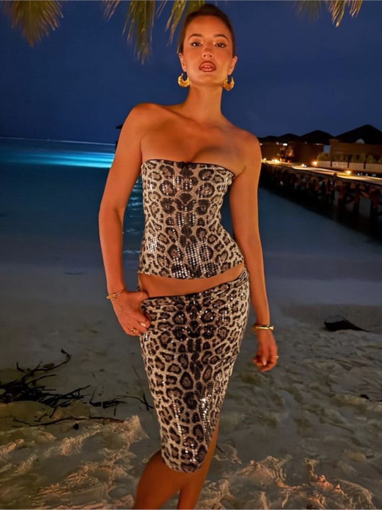 Woman 2 Piece Set Outfit Sexy  - Strapless Bra Backless のレビューと価格